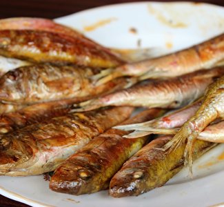 Вкусная рыбка, концерт и ярмарка: Керчь зовёт на гастрофест «Дары моря»
