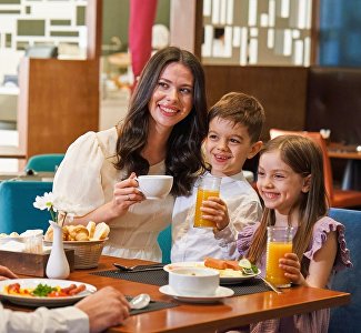 Июнь в Riviera Sunrise: праздник для всей семьи, яркое начало лета и 20% скидка на отдых