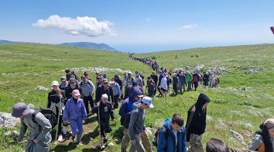 Крестный ход на гору Чатыр-Даг
