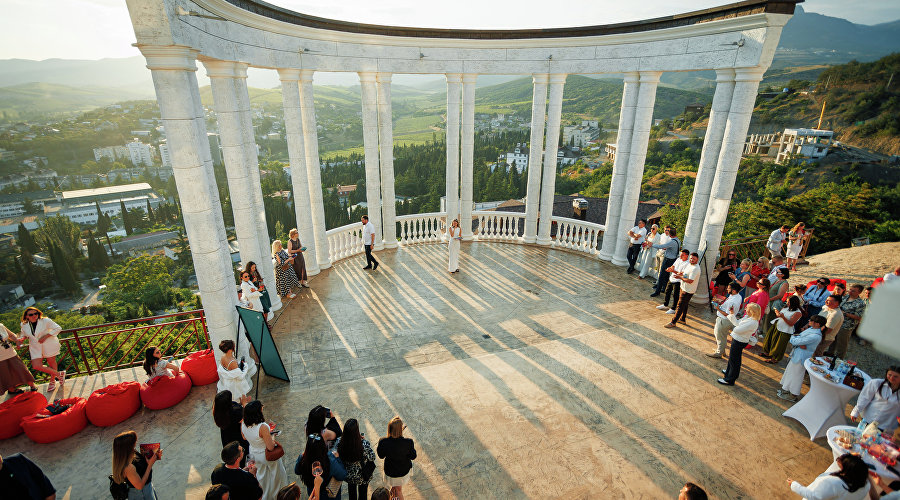Ротонда «Ласковый закат» в Алуште