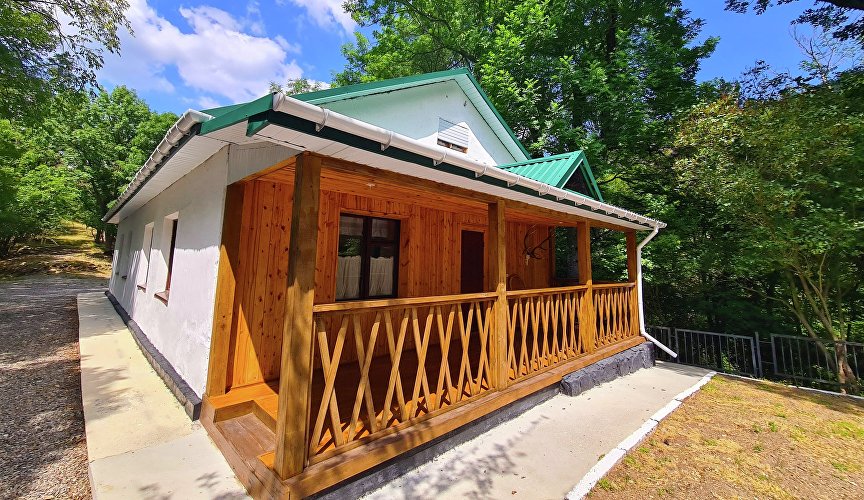 Царский охотничий домик на территории Национального парка «Крымский»