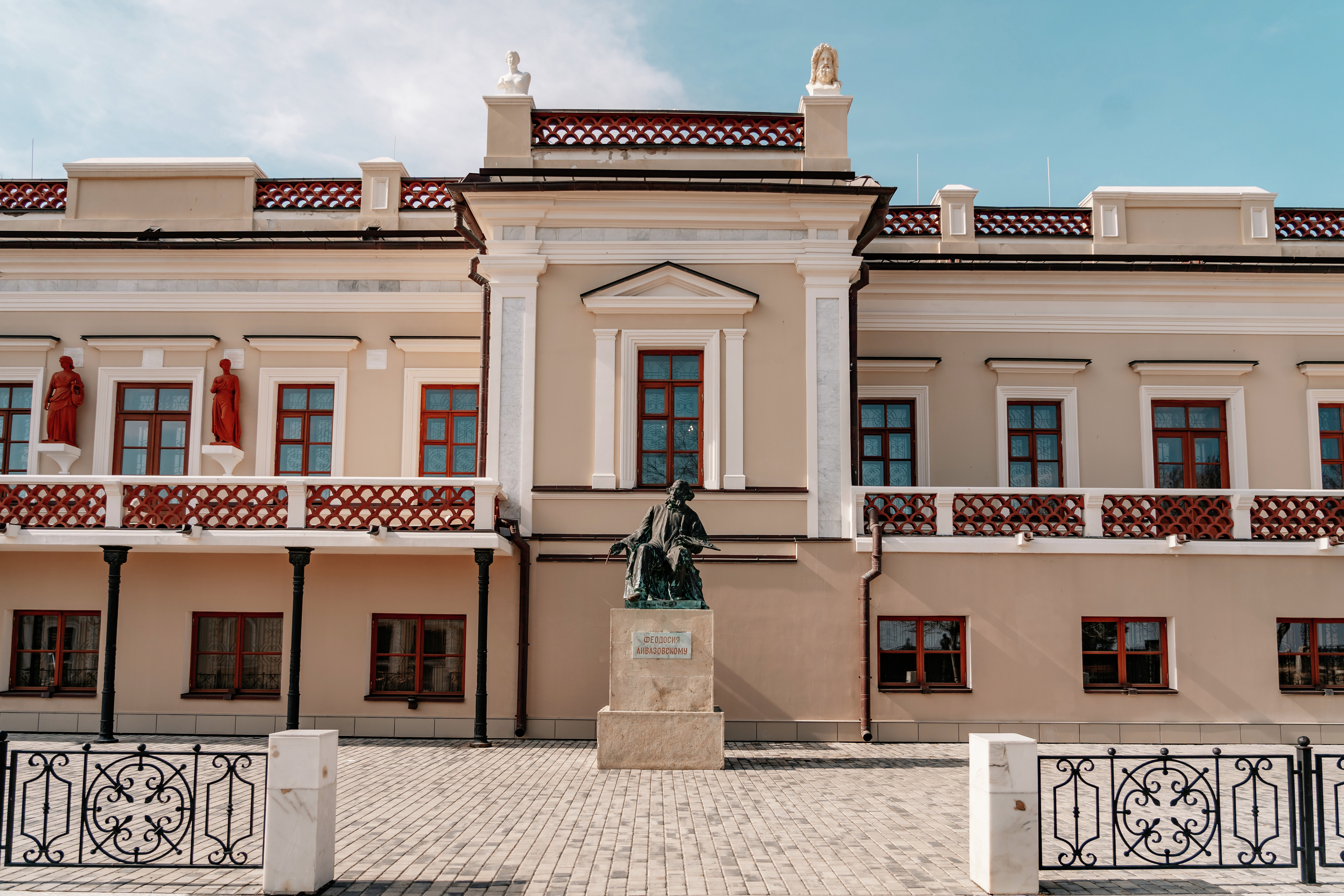 Yetuklar anal pornosini onlayn tomosha qiling