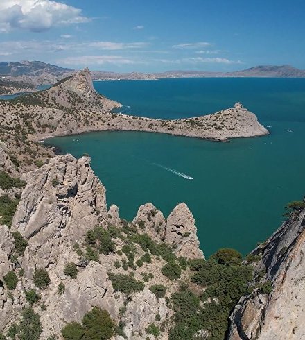 Фильм «Два века крымскому курорту»