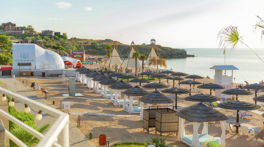 Пляж отеля Riga Village Resort