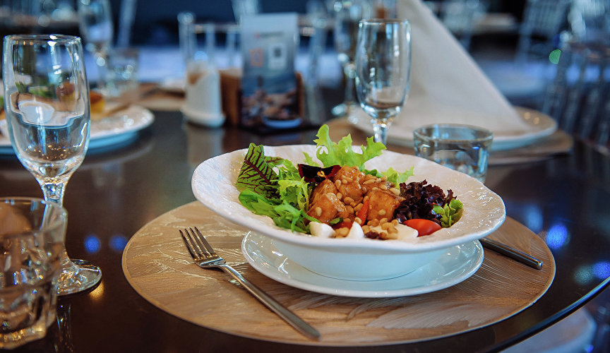 Ресторан в парк-отеле «Московский»