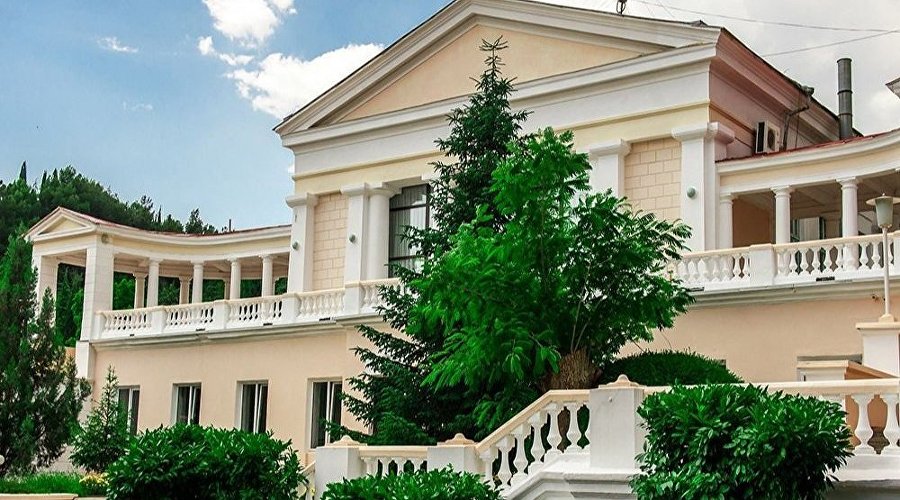 Санаторий «Алушта» Санаторий «Алушта»