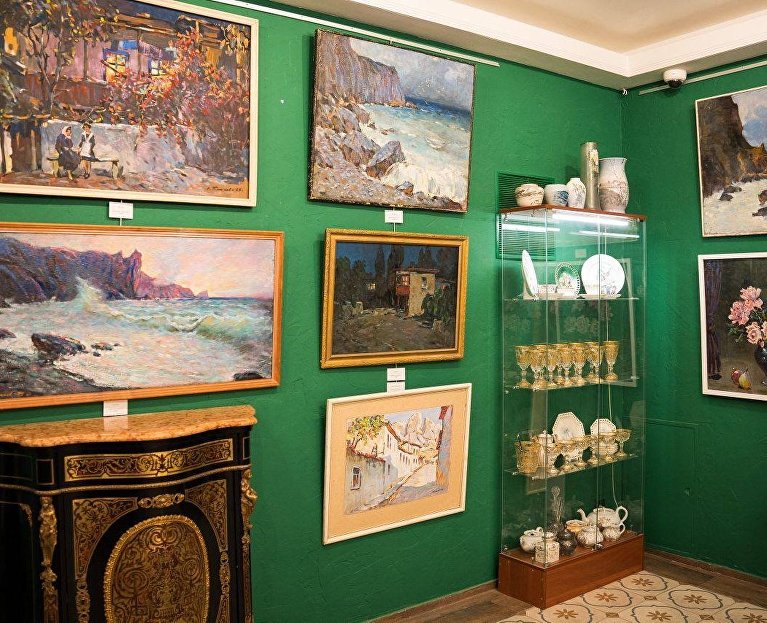 Выставка «Моей души огнём прошитый след...»