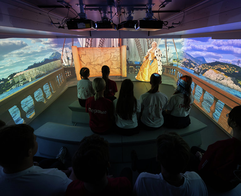 Мультимедийный автопоезд «Россия – моя история»