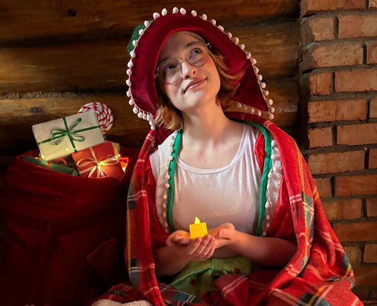Эльф в Доме чудес Деда Мороза