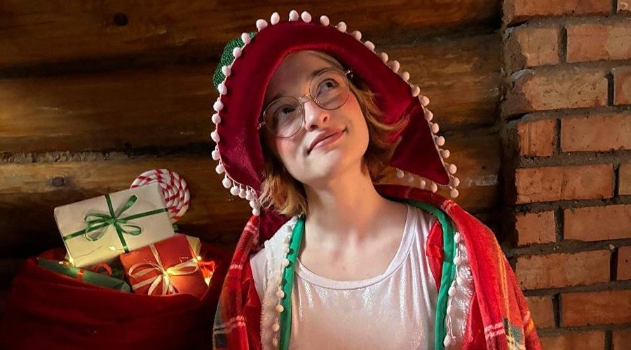 Эльф в Доме чудес Деда Мороза Эльф в Доме чудес Деда Мороза