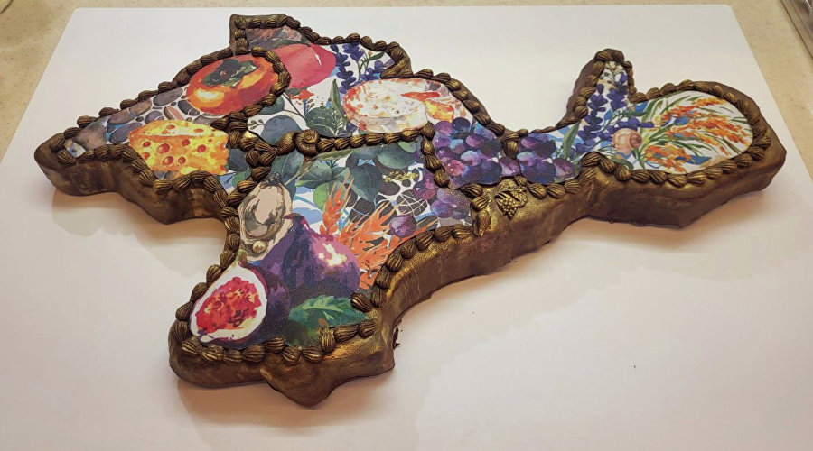 Полуметровый сырный трюфель в форме полуострова