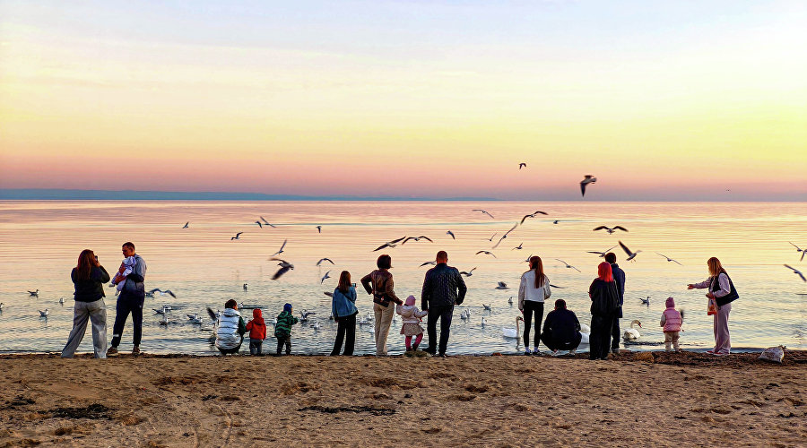 Отдыхающие в Евпатории