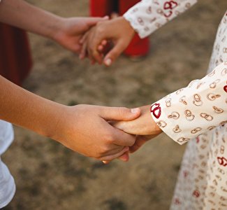 Афиша Крыма в выходные: День тёплых объятий, гастроужины и мировые хиты на скрипках