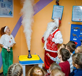 Квест с роботами, фокусы и Дед Мороз с лазерным мечом: в Симферополе готовят «Новогоднюю перезагрузку»