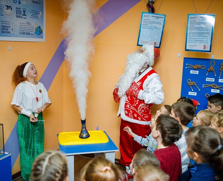 Новогодняя интерактивная программа в научно-развлекательным центре «Знаниум»