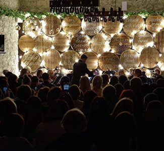 Афиша Крыма в выходные: джаз в Массандре, богатырский поход, экоактивности и создание парфюмов