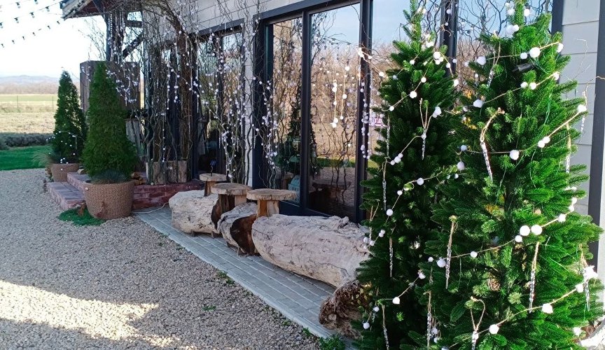 Новогоднее оформление фермы Viva Lavanda