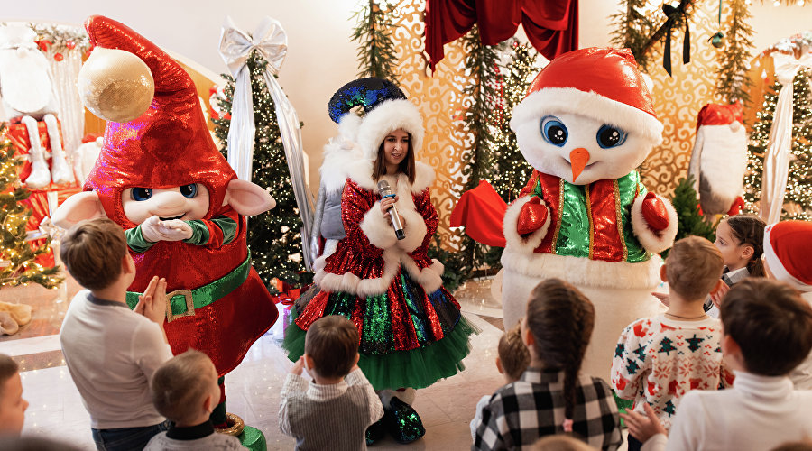 Резиденция Деда Мороза в Картинной галерее имени Айвазовского в Феодосии