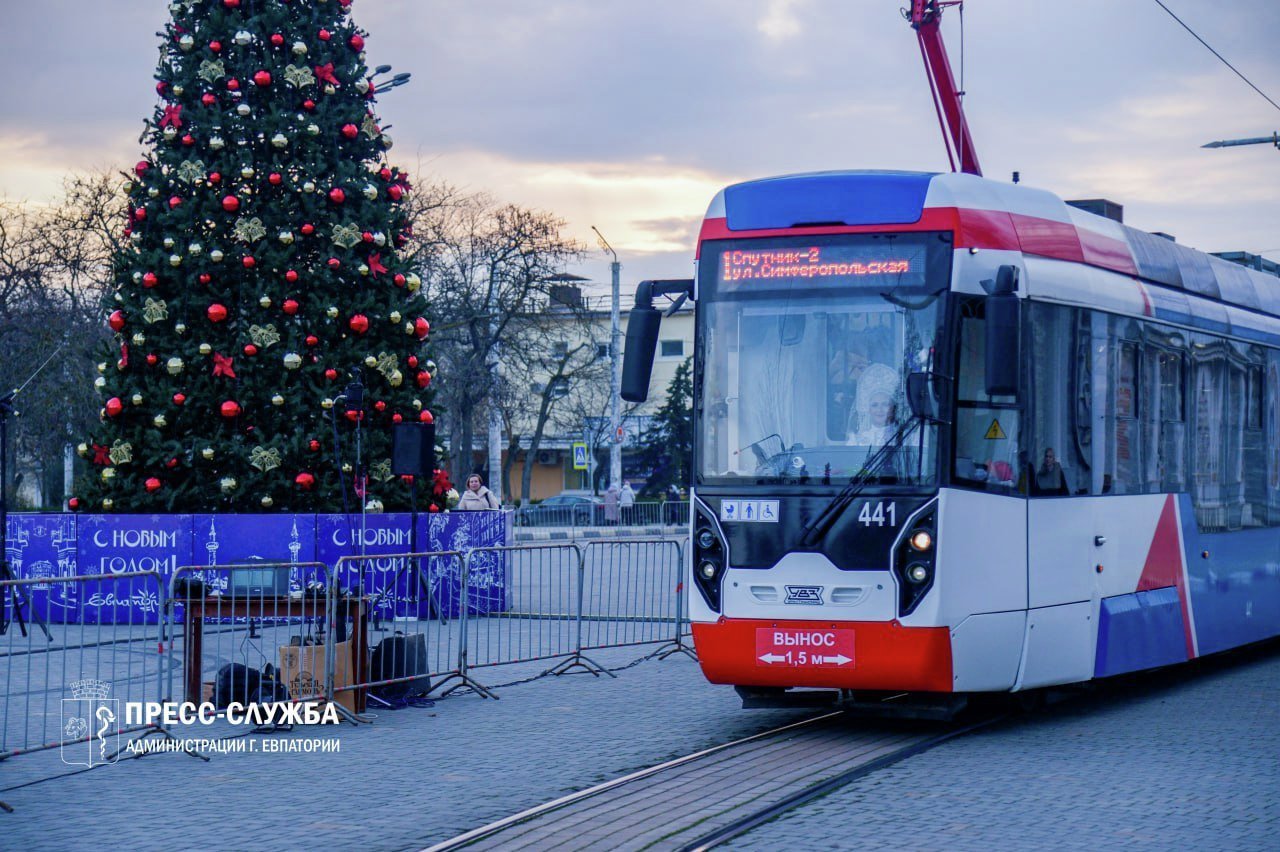 Новогодний трамвай