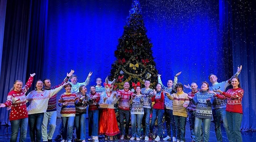 Концерт «Мир празднует Рождество» Концерт «Мир празднует Рождество»