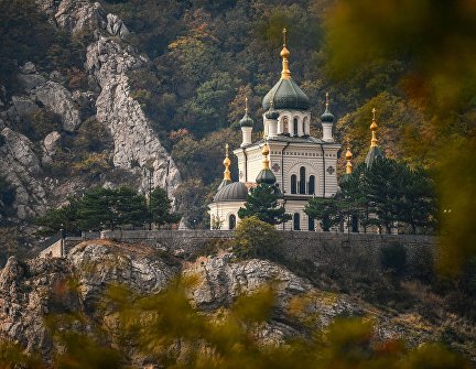 Церковь Воскресения Христова в поселке Форос в Крыму