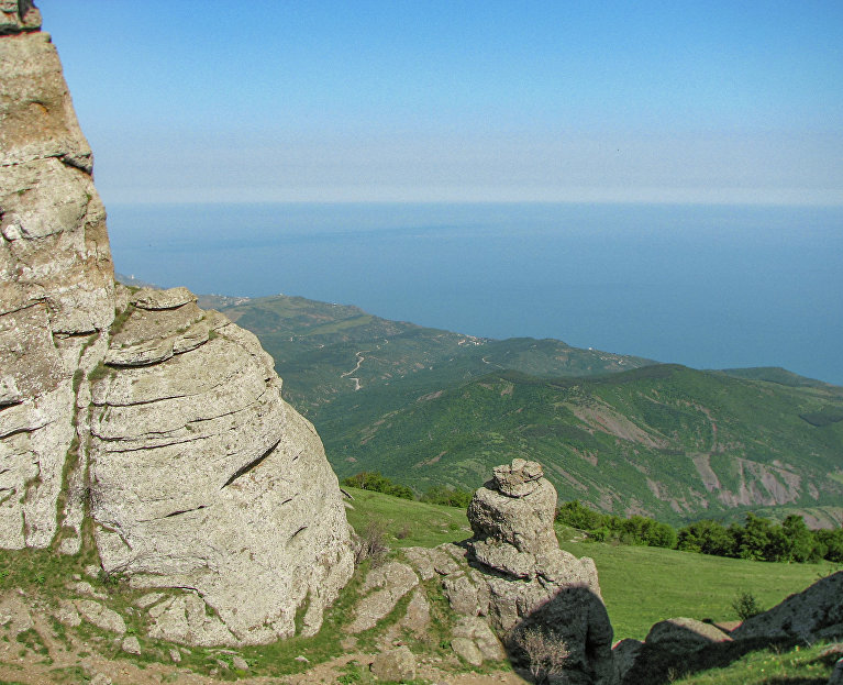 Вид на побережье с Демерджи