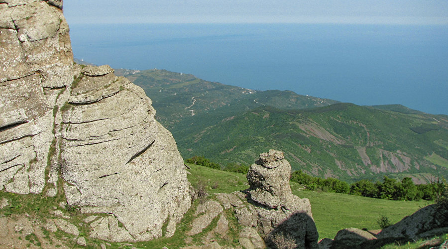 Вид на побережье с Демерджи