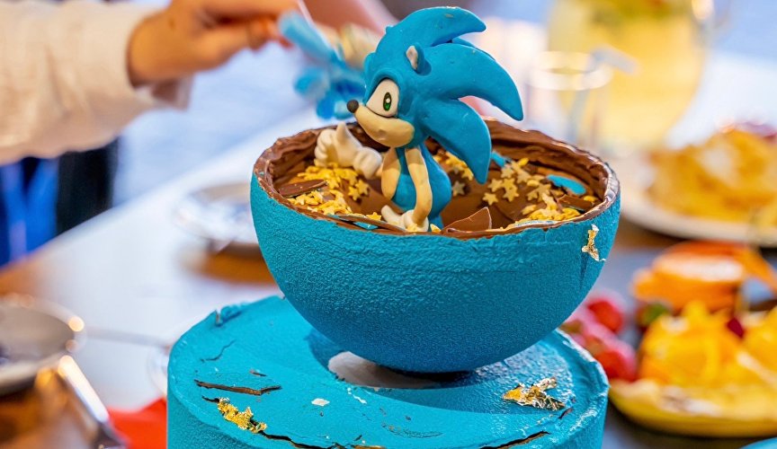 Праздничный торт в отеле Riga Village Resort