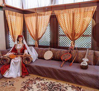 В Ханском дворце прозвучит голос 300-летней кеманчи