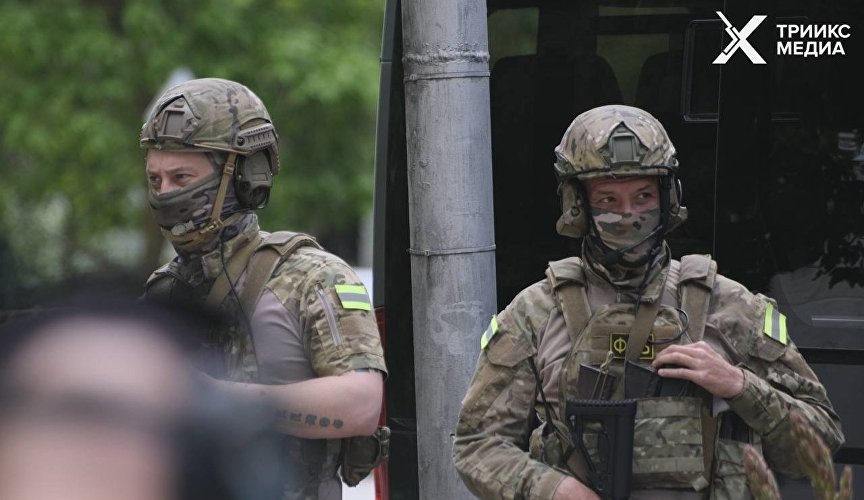 Сериал «Новая земля»