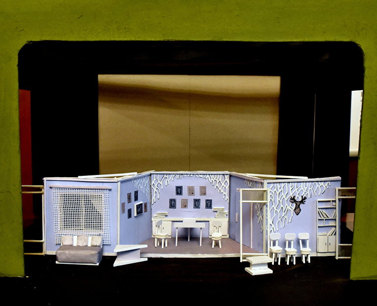 Макет декораций спектакля «В ожидании сердца»