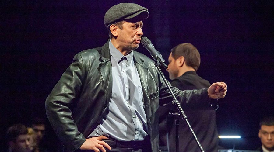 Заслуженный артист России Андрей Мерзликин