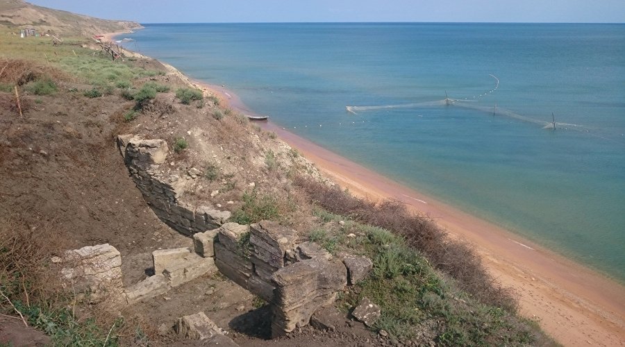 Раскопки бывшего некрополя Кыз-Аул