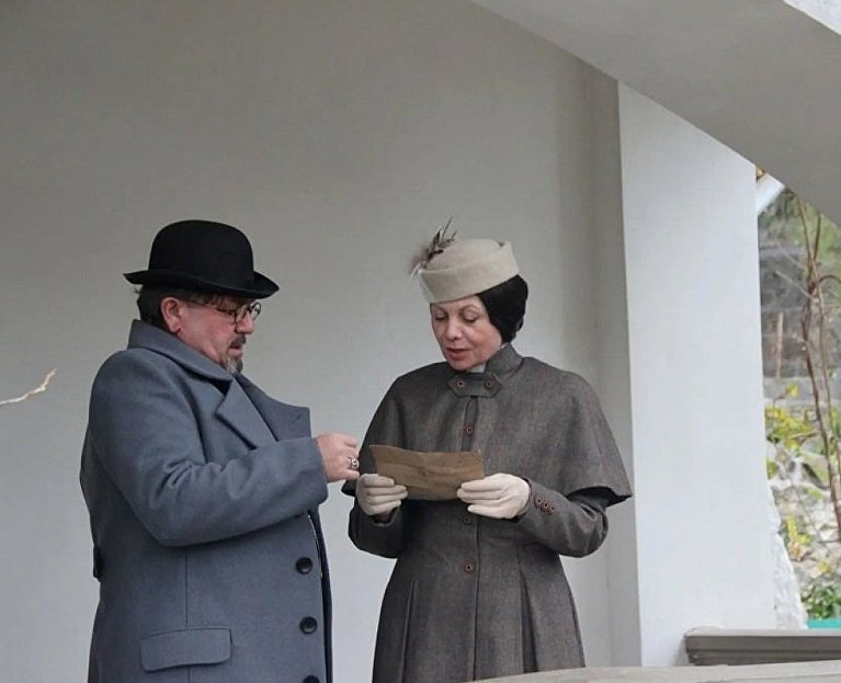 Иммерсивный спектакль-экскурсия «Вечер на Белой даче» 