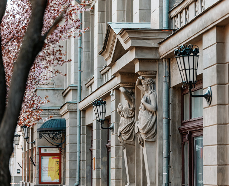 Крымский академический русский драматический театр им. М. Горького