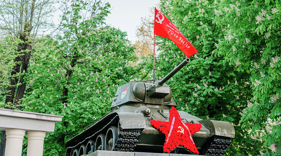 Сквер Победы в Симферополе