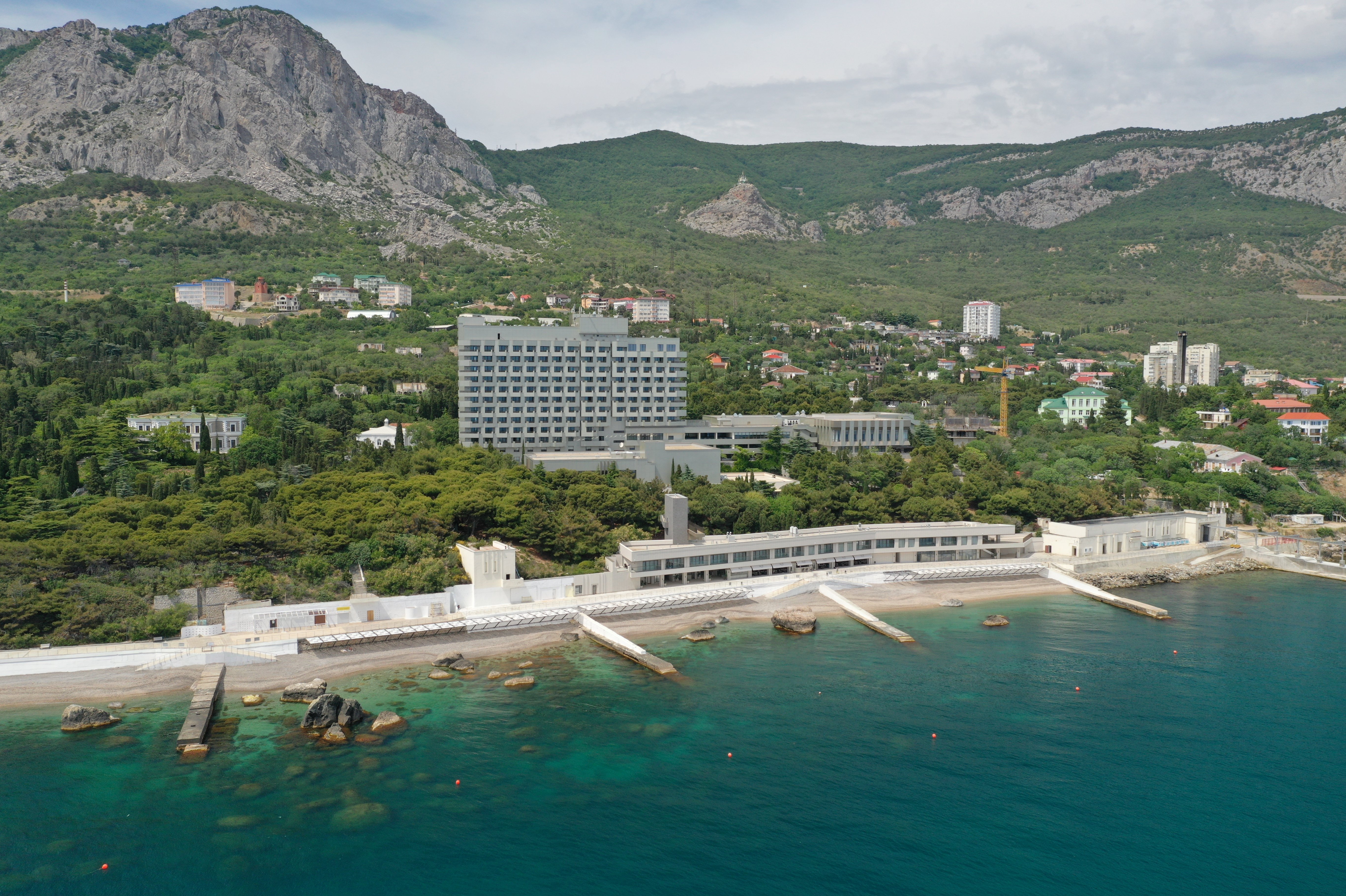 Вид на санаторий &amp;laquo;Форос&amp;raquo;