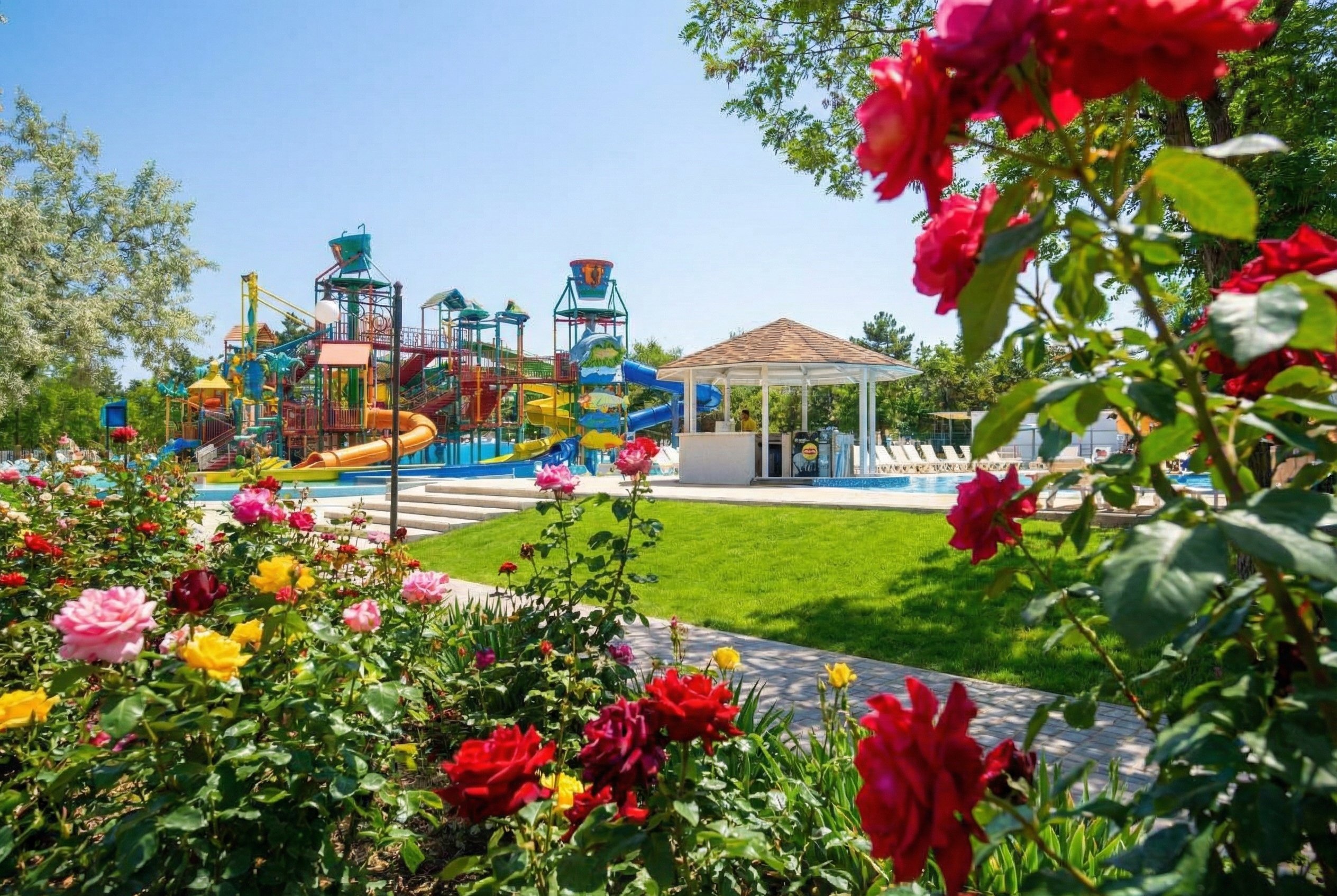 Курортный комплекс «Азовский» Курортный комплекс «Азовский»