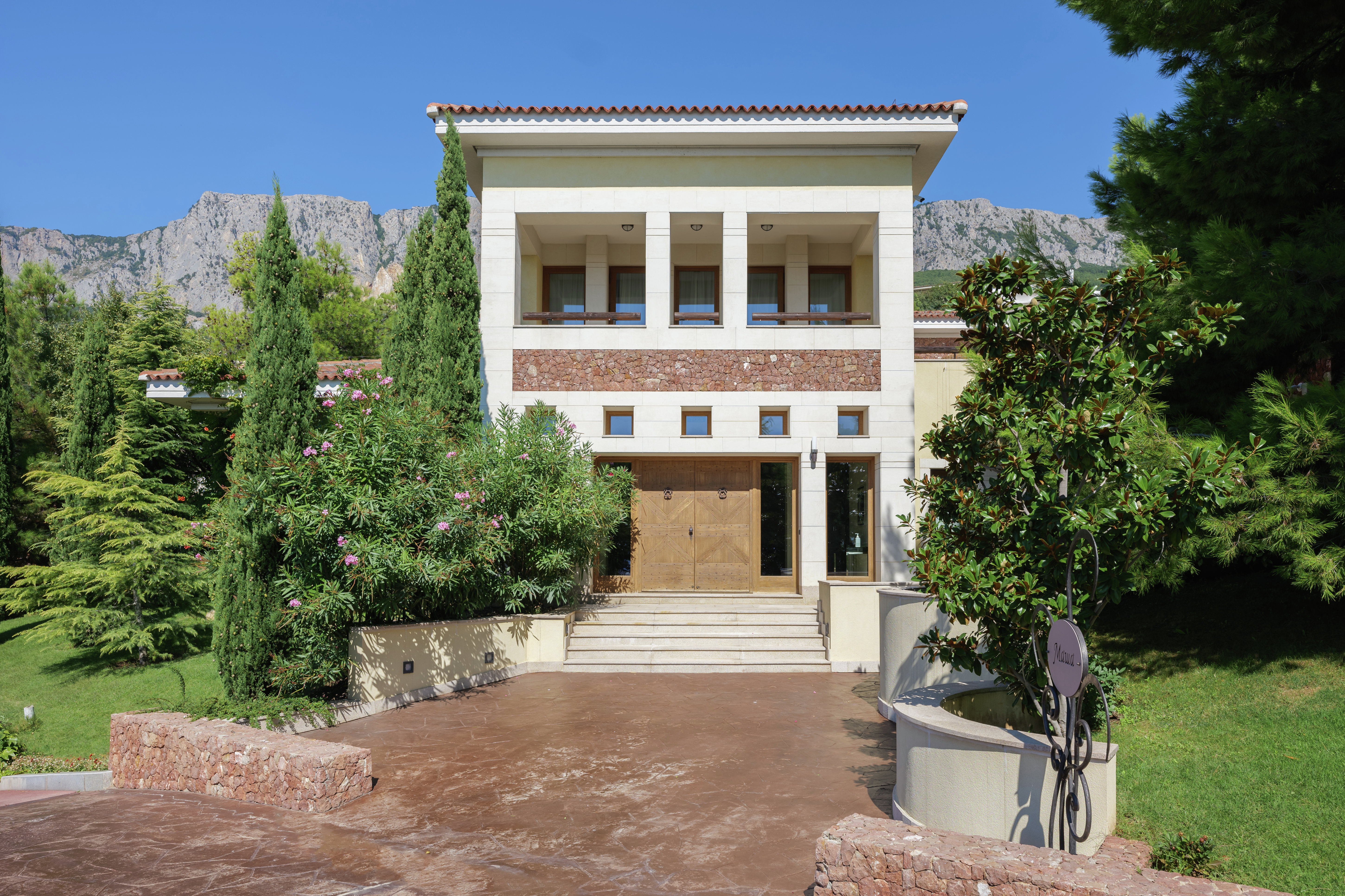 Отель «Крымский Бриз Hotel & Villas» 5* Отель «Крымский Бриз Hotel & Villas» 5*