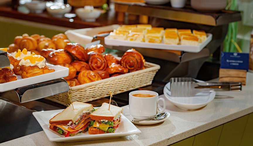 Ночной ресторан в отеле Riga Village Resort Ночной ресторан в отеле Riga Village Resort