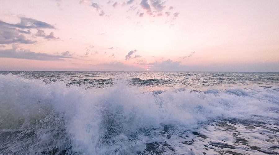 Штормящее море Штормящее море