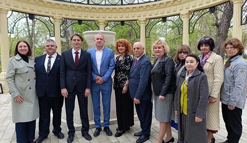 Открытие бювета «Минеральная вода Крымская» в Саках
