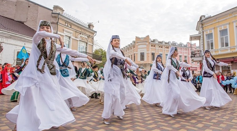 Фестиваль крымскотатарской культуры «Кефе гуллери»