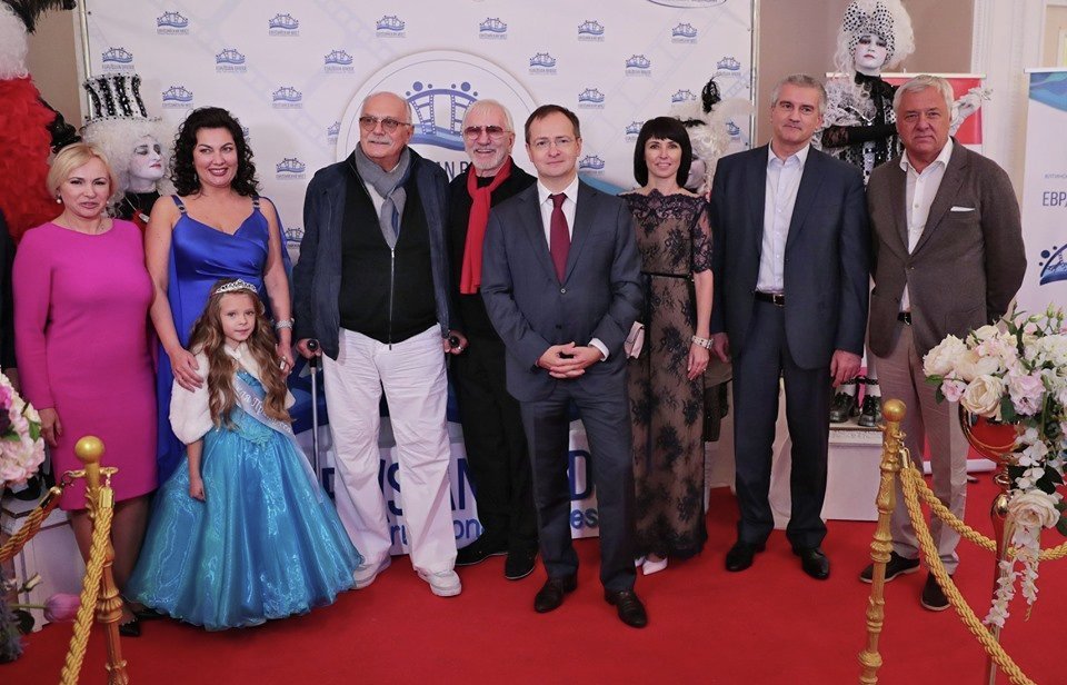Церемония открытия кинофестиваля &amp;laquo;Евразийский мост&amp;raquo; в Ялте