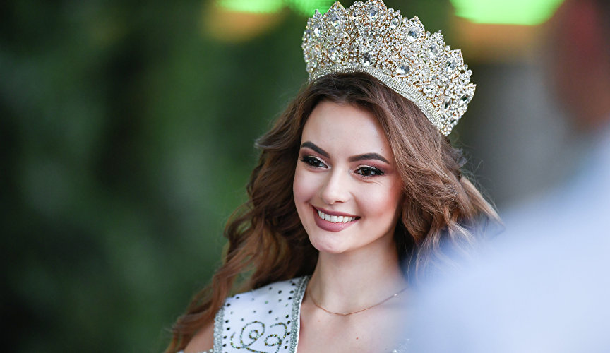 Обладательница титула «Мисс Крыма-2018» Яна Четверикова