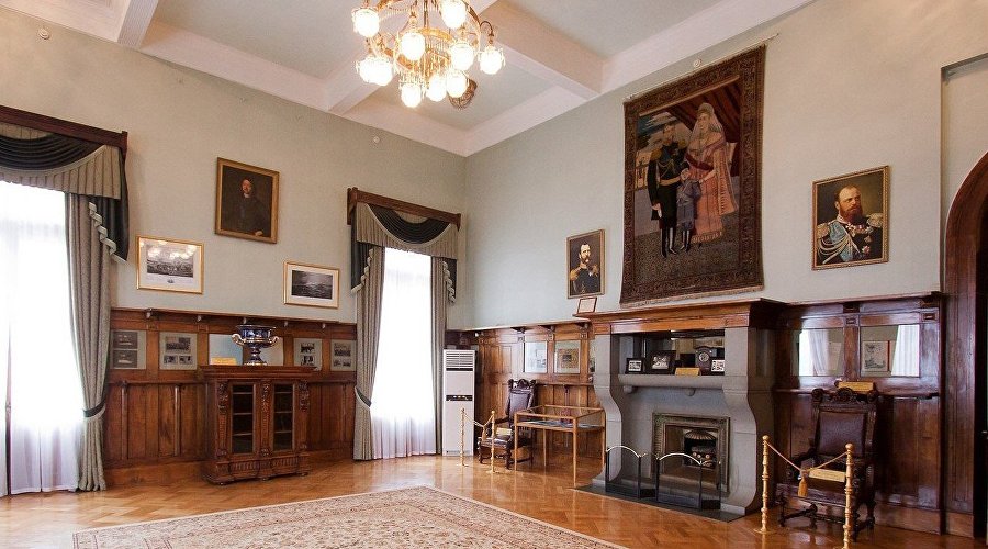 Кабинет Николая II в Ливадийском дворце