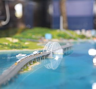 Как туристы путешествуют в Крым