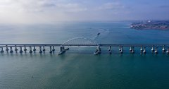 Крымский мост: 4 года строительства железнодорожной части в одном ролике