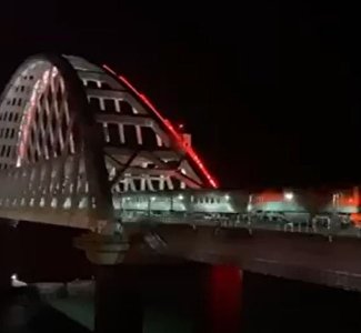 Видео для истории: Крымский мост принял первый поезд
