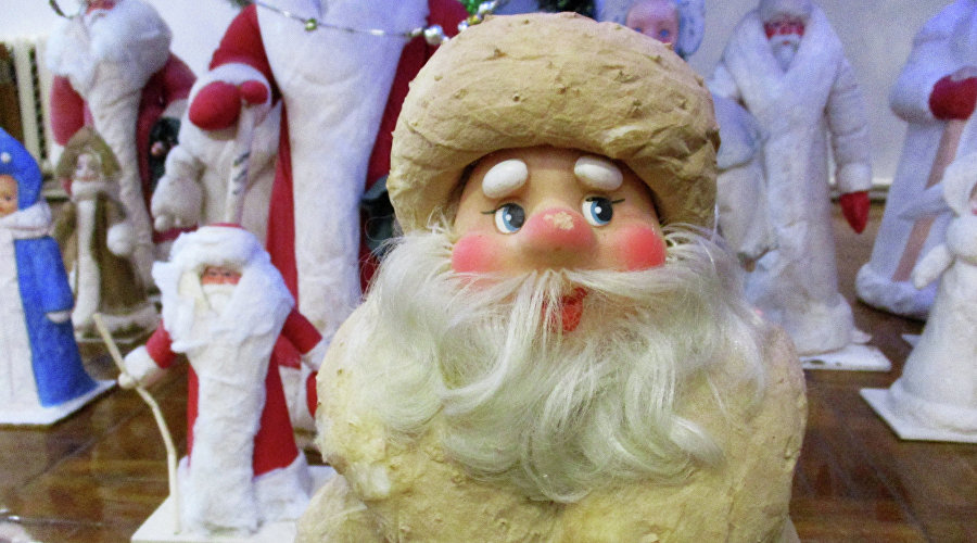 Ретро Дед Мороз на выставке в Евпаторийском краеведческом музее